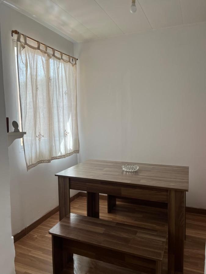 Villa Isabel Ойя Екстериор снимка